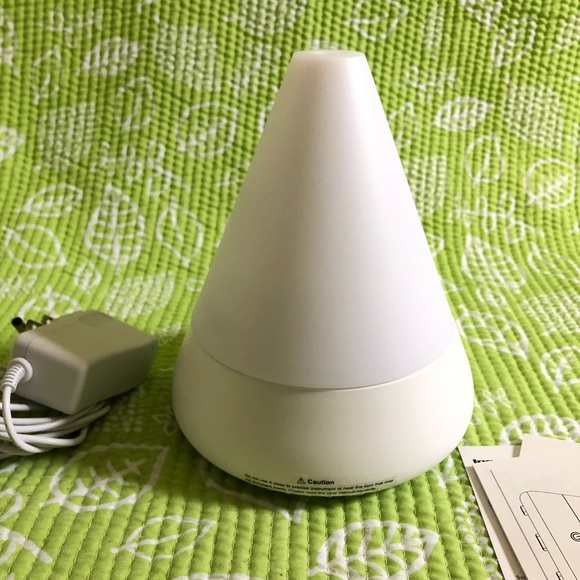 InnoGear Aromatherapy Essential Oil Diffuser - Picture 2 of 5